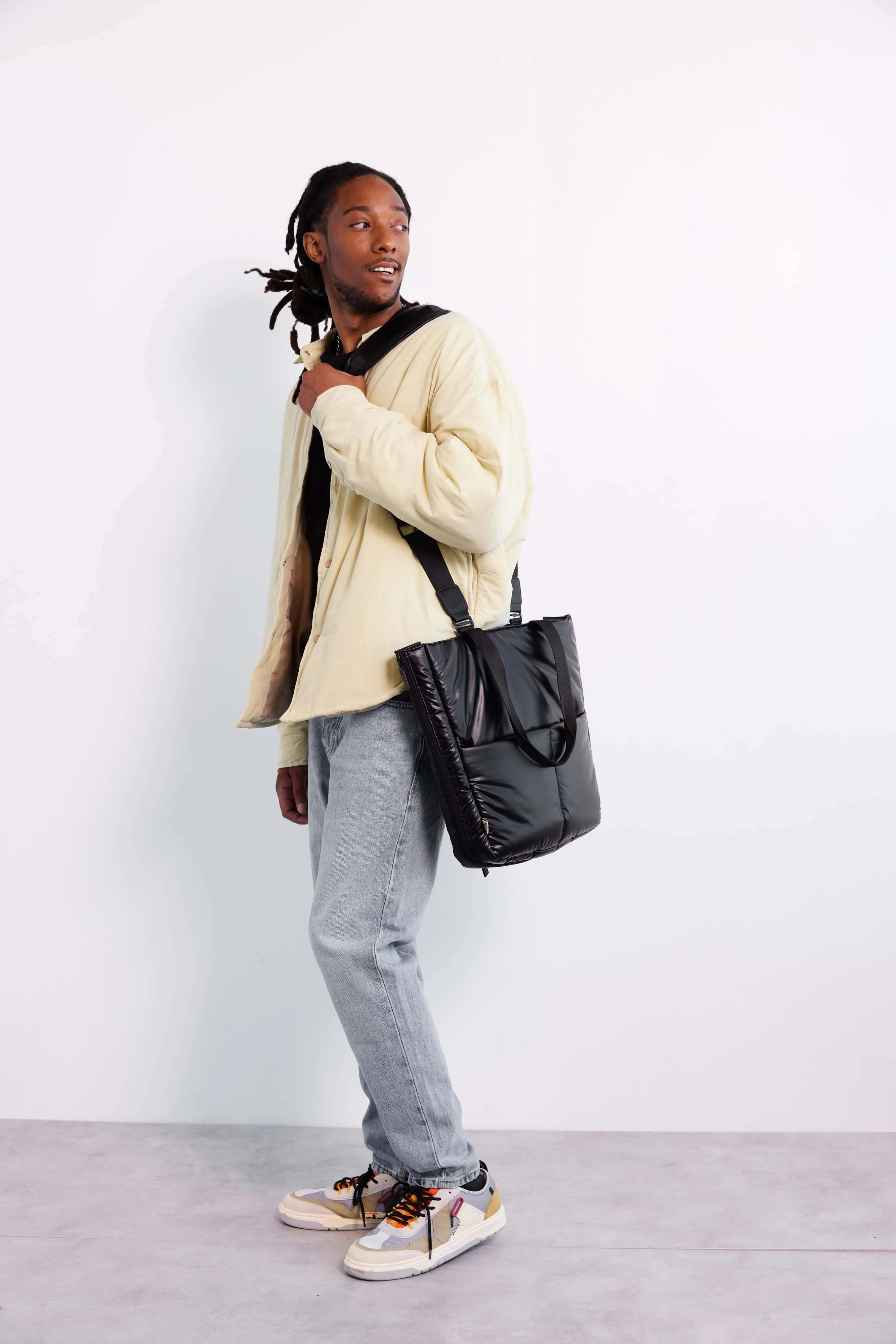 The Expandable Tote in Black