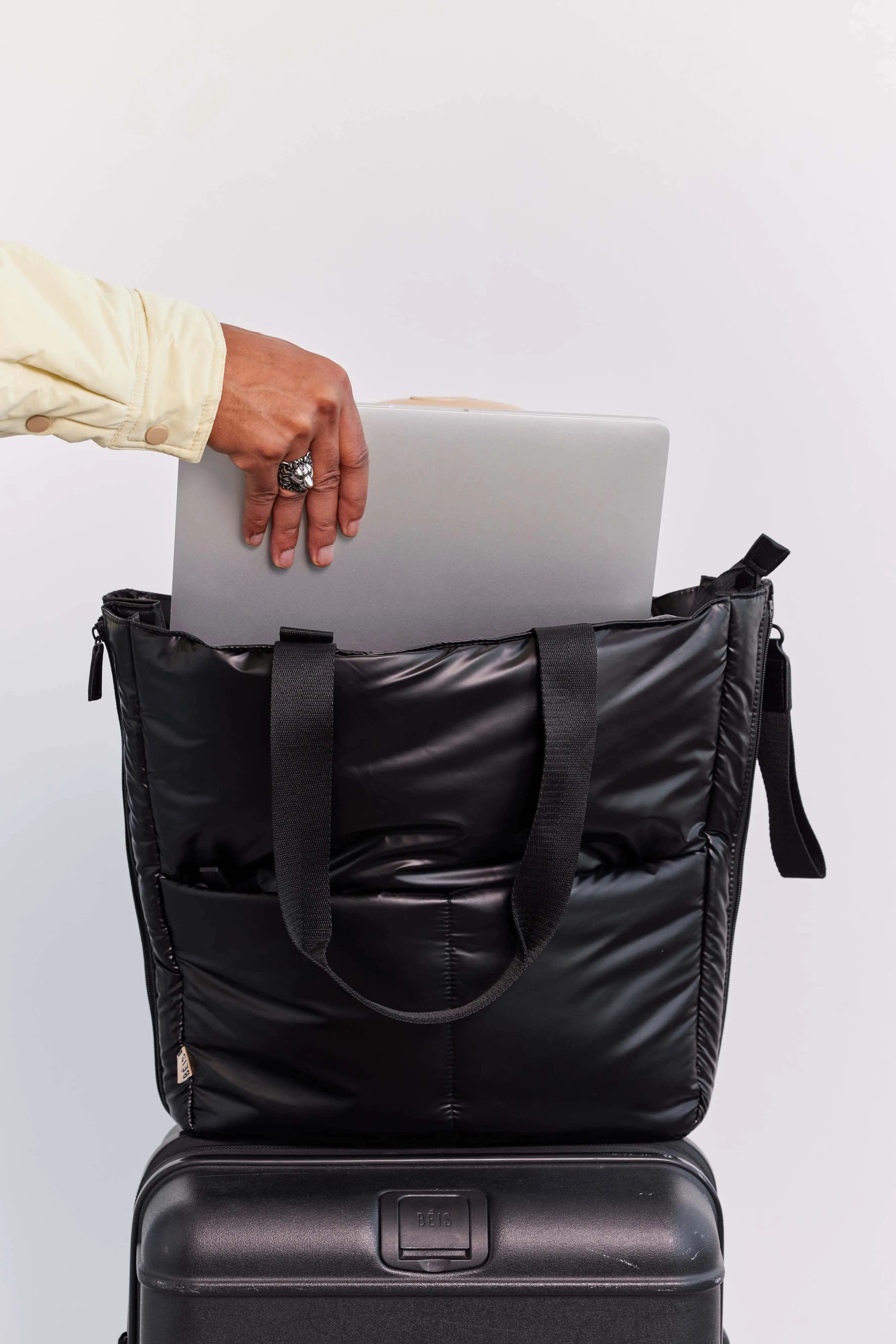 The Expandable Tote in Black